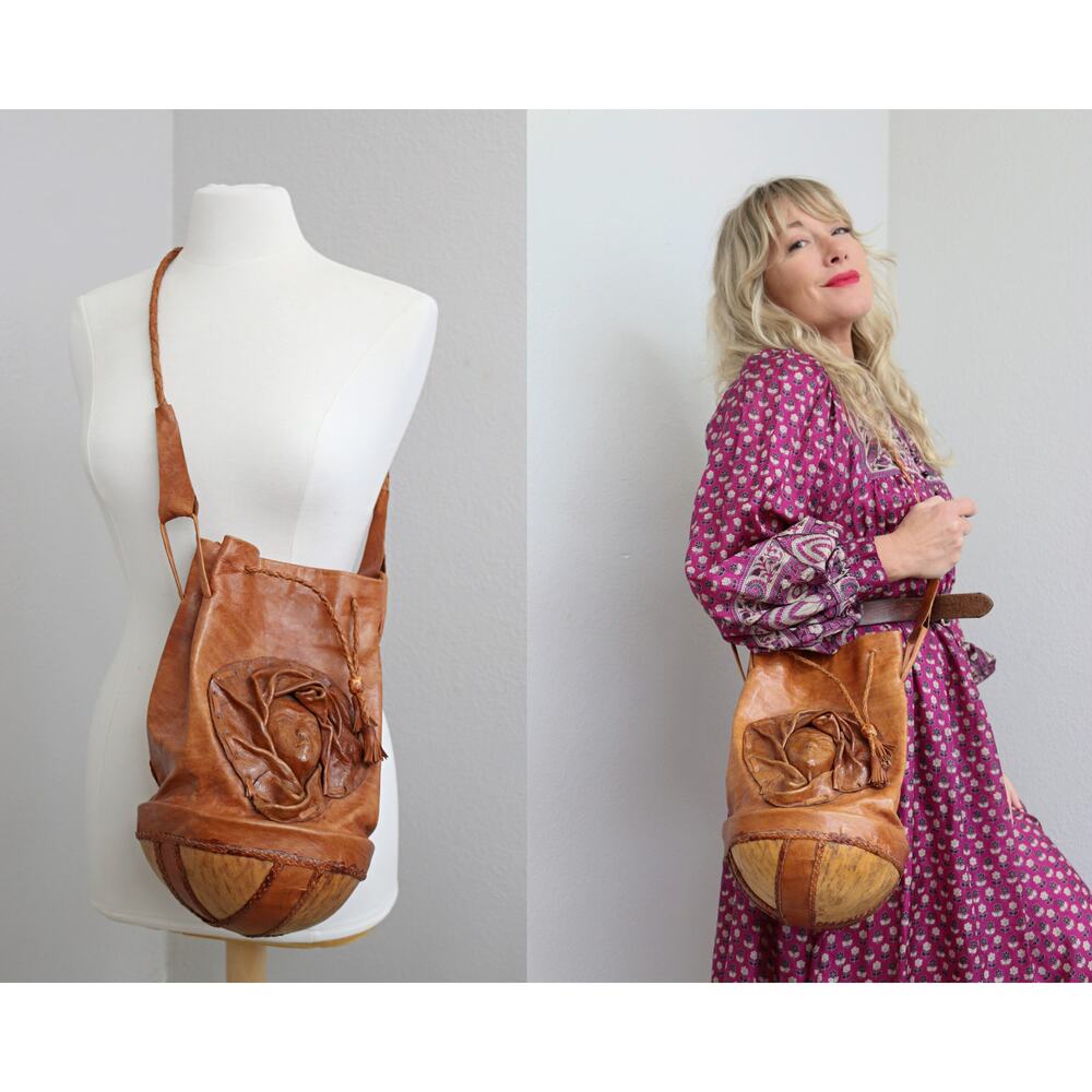 1980's Vintage Coconut Shell & 3D Face Cognac Leather Tassel Folk Statement Bag